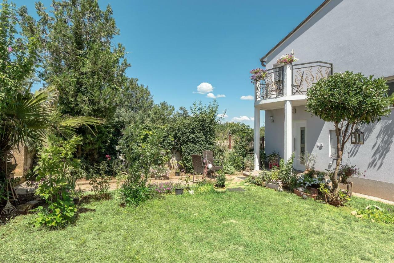 Apartment Lavander 02 Πούλα Εξωτερικό φωτογραφία