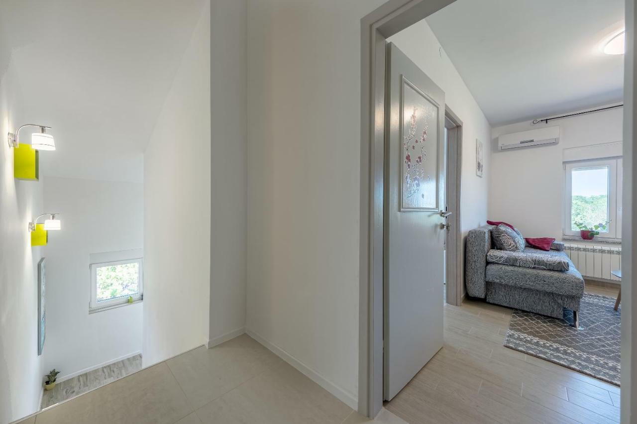 Apartment Lavander 02 Πούλα Εξωτερικό φωτογραφία