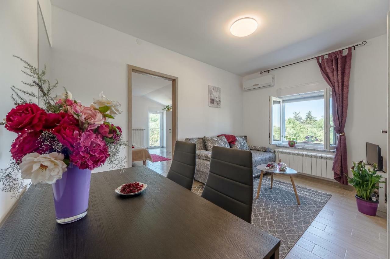 Apartment Lavander 02 Πούλα Εξωτερικό φωτογραφία