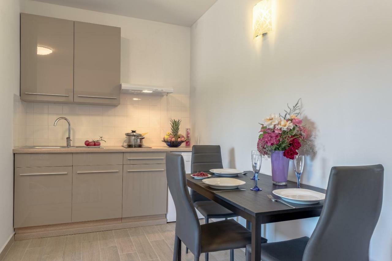 Apartment Lavander 02 Πούλα Εξωτερικό φωτογραφία