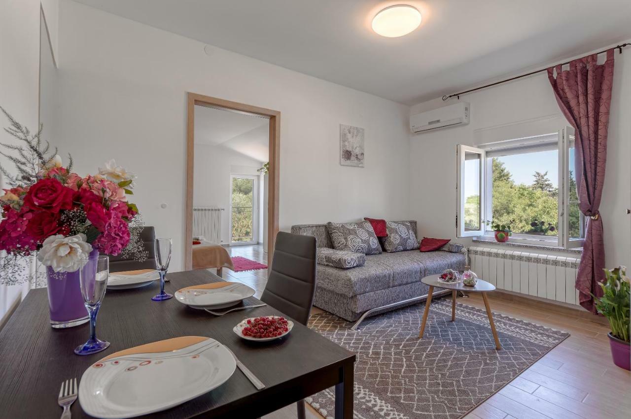 Apartment Lavander 02 Πούλα Εξωτερικό φωτογραφία